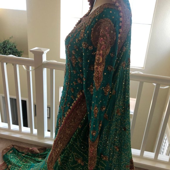 Pakistani Wedding Dress - Picture 7 of 8